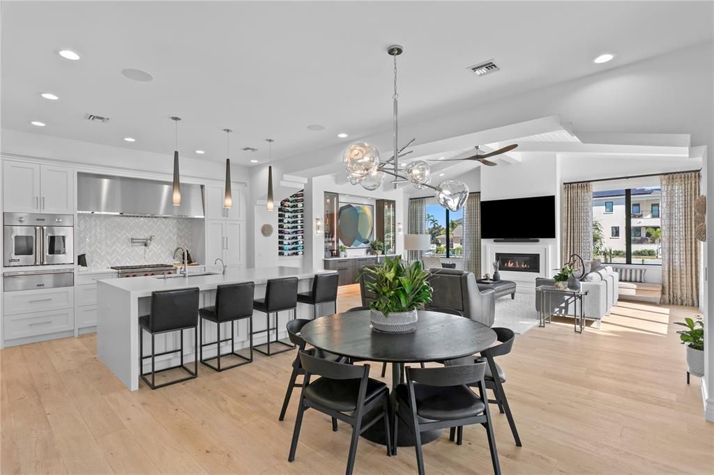 待售: $4,425,000 (5 贝兹, 5 浴室, 4472 平方英尺)