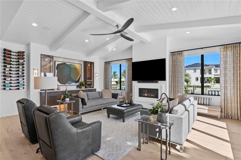 待售: $4,425,000 (5 贝兹, 5 浴室, 4472 平方英尺)