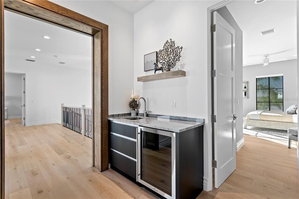 待售: $4,425,000 (5 贝兹, 5 浴室, 4472 平方英尺)