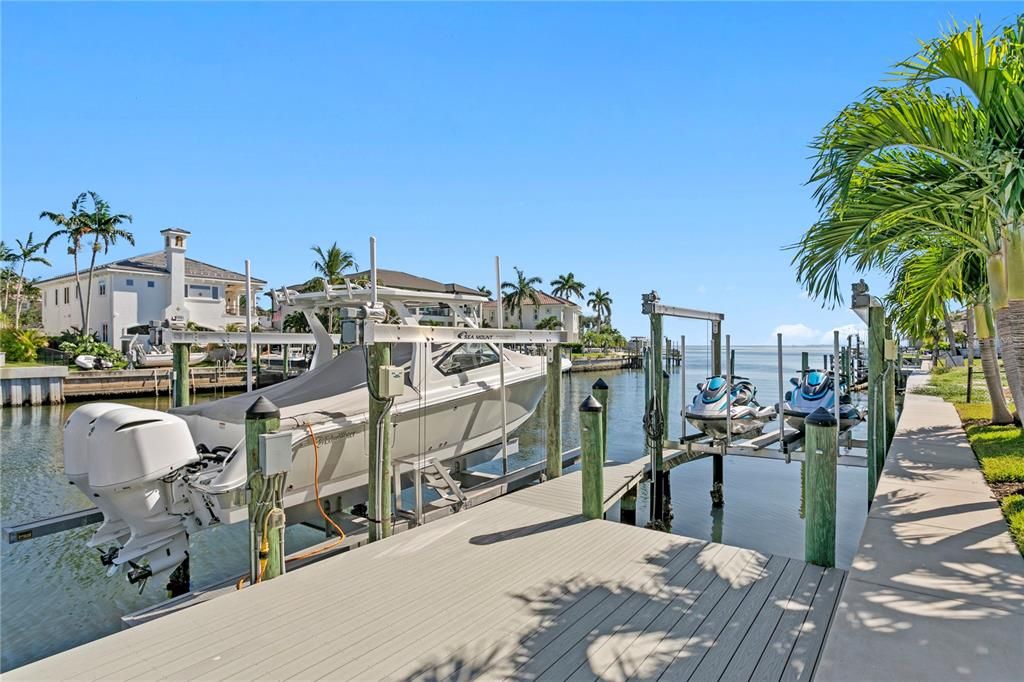 待售: $4,425,000 (5 贝兹, 5 浴室, 4472 平方英尺)