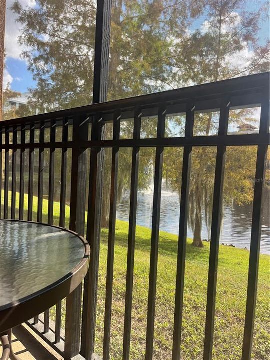 Под контрактом: $180,000 (3 спален, 2 ванн, 1200 Квадратных фут)