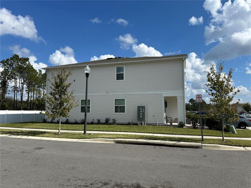 En Venta: $335,000 (3 camas, 2 baños, 1843 Pies cuadrados)