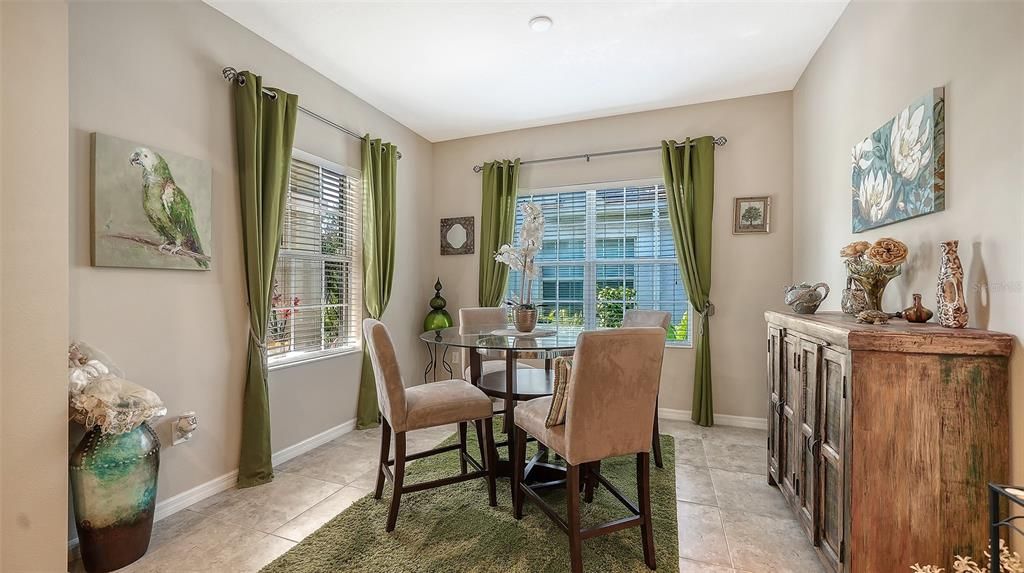 На продажу: $398,000 (2 спален, 2 ванн, 1518 Квадратных фут)