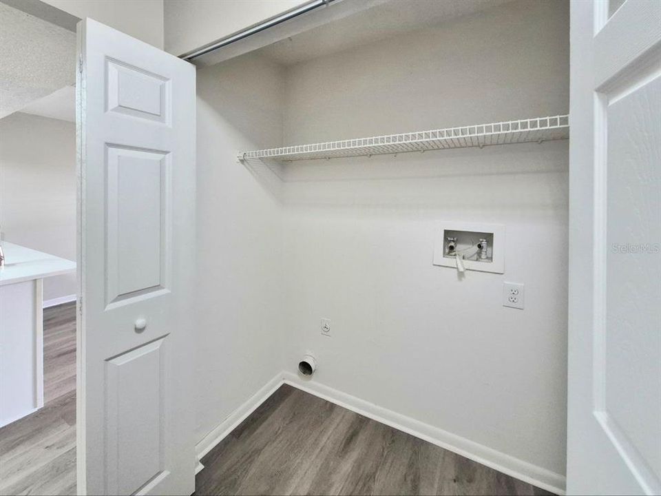 For Rent: $1,600 (2 beds, 2 baths, 937 Square Feet)