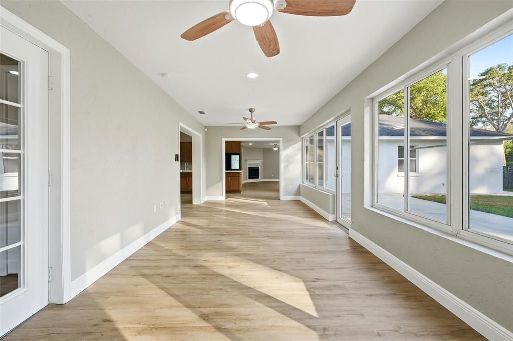 For Sale: $525,000 (4 beds, 3 baths, 2692 Square Feet)