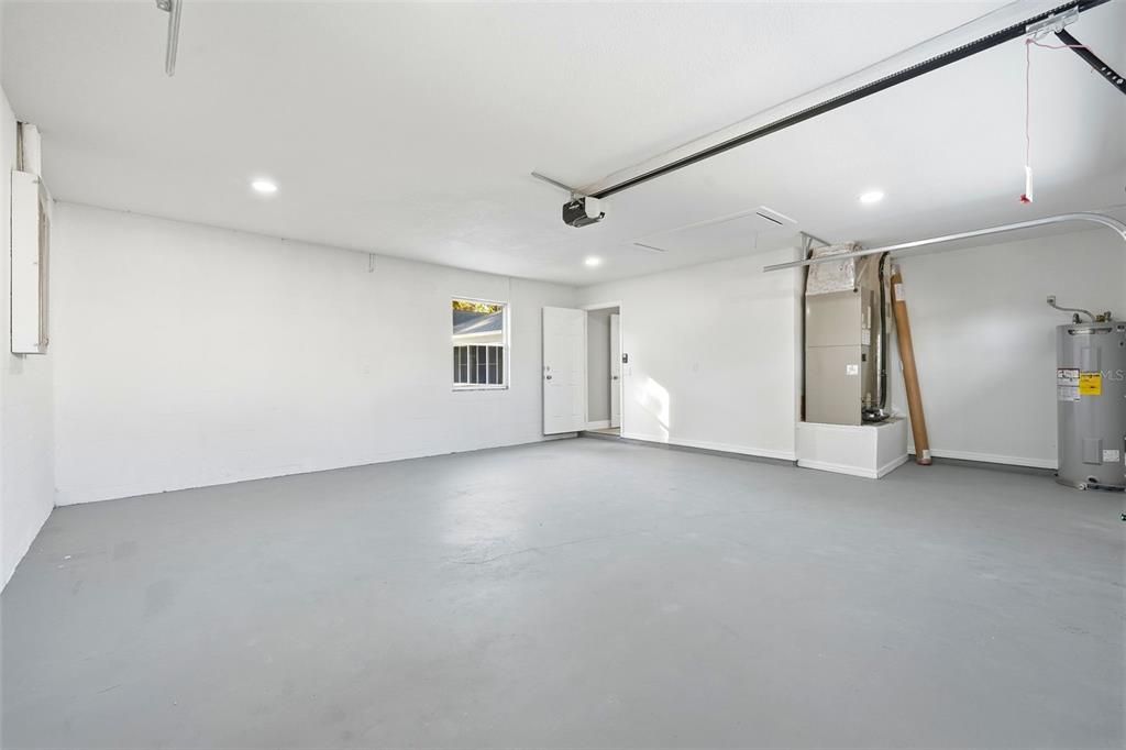 For Sale: $525,000 (4 beds, 3 baths, 2692 Square Feet)