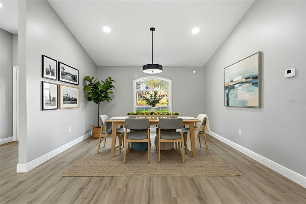 For Sale: $525,000 (4 beds, 3 baths, 2692 Square Feet)