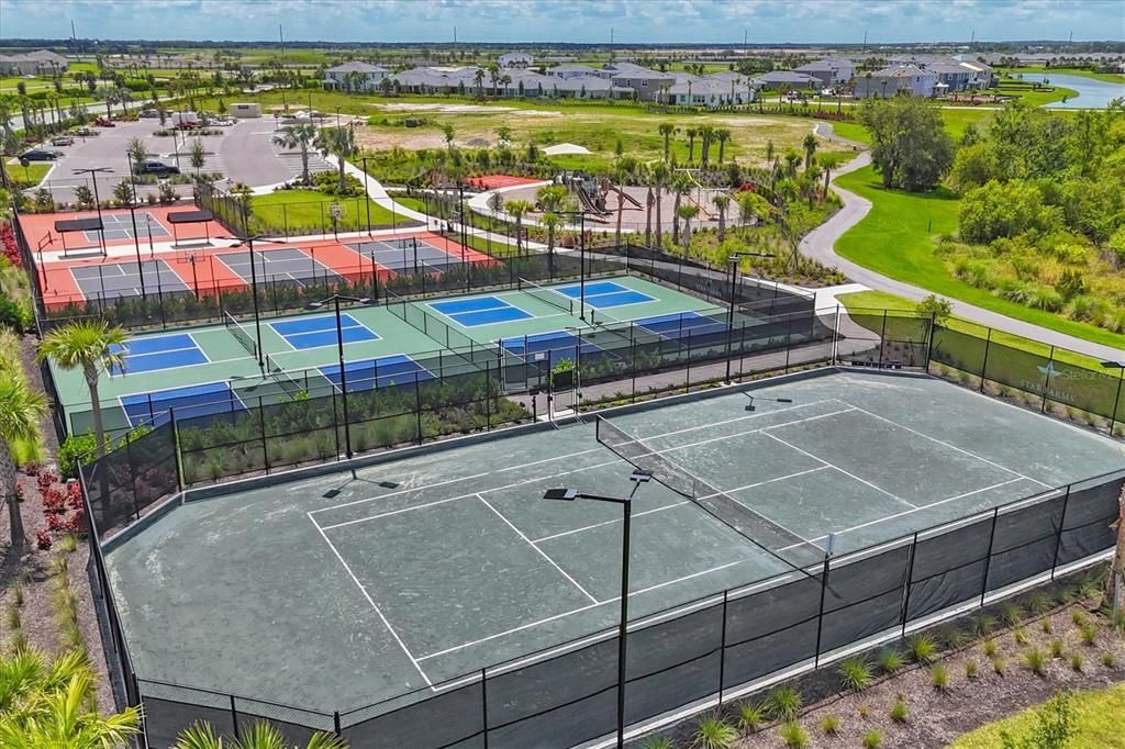 待售: $425,000 (3 贝兹, 2 浴室, 1561 平方英尺)