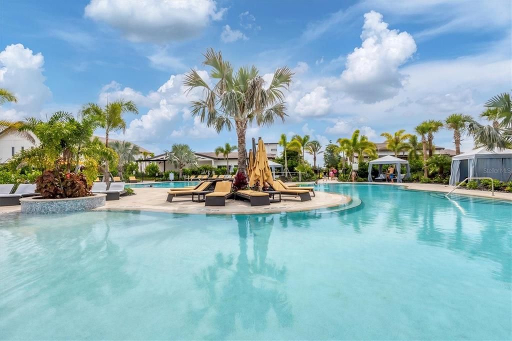 待售: $425,000 (3 贝兹, 2 浴室, 1561 平方英尺)