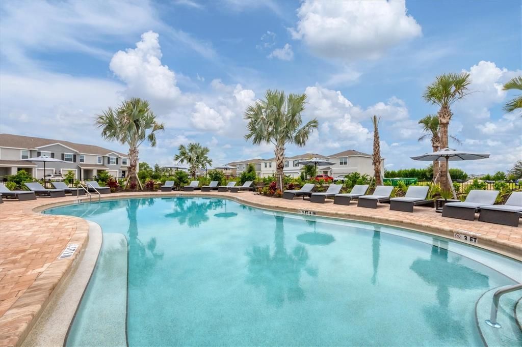 待售: $425,000 (3 贝兹, 2 浴室, 1561 平方英尺)