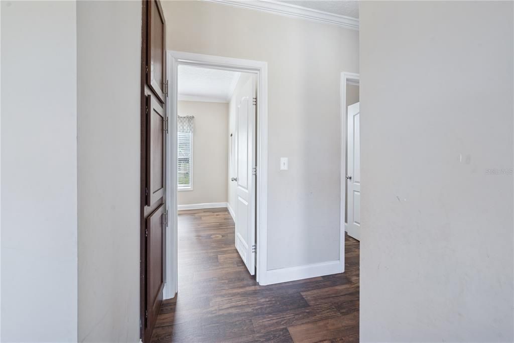 На продажу: $399,000 (4 спален, 2 ванн, 2280 Квадратных фут)