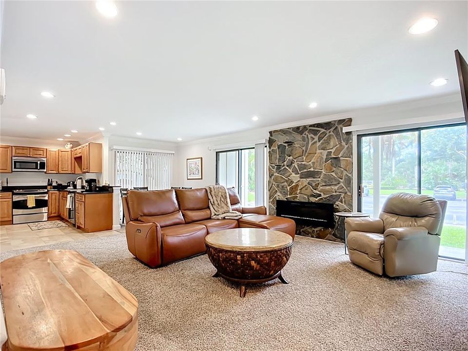 En Venta: $239,900 (2 camas, 2 baños, 1024 Pies cuadrados)