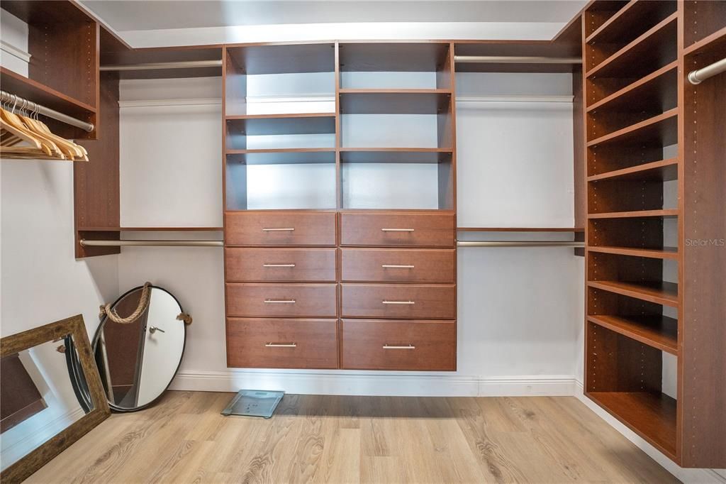 В аренду: $4,500 (2 спален, 2 ванн, 1537 Квадратных фут)