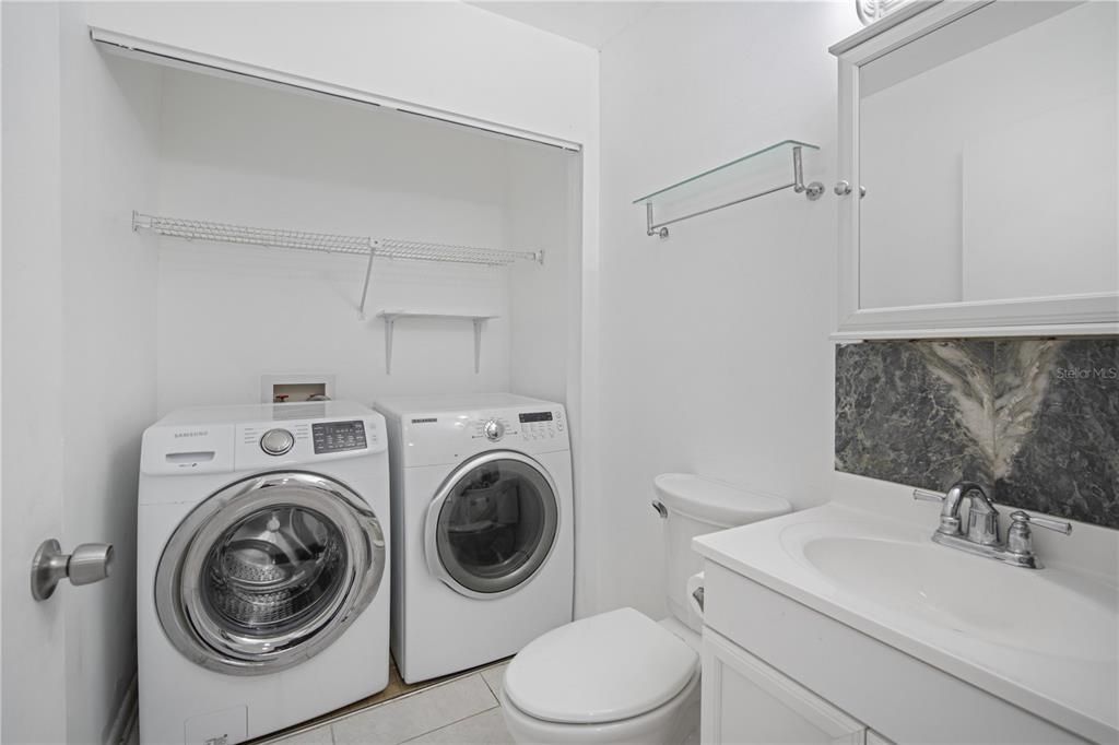 出租: $2,395 (3 贝兹, 2 浴室, 1474 平方英尺)