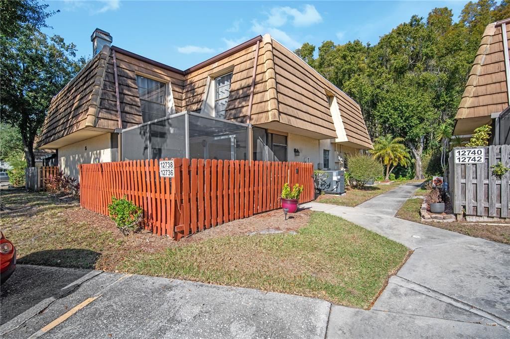 出租: $2,395 (3 贝兹, 2 浴室, 1474 平方英尺)