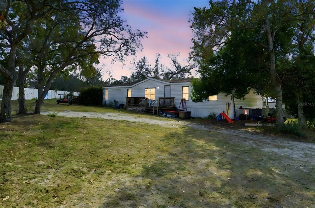 En Venta: $190,000 (4 camas, 2 baños, 1620 Pies cuadrados)