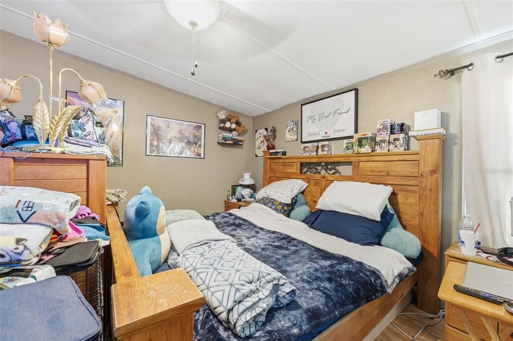 En Venta: $190,000 (4 camas, 2 baños, 1620 Pies cuadrados)