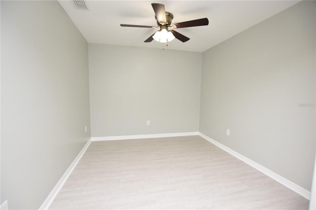 出租: $1,650 (2 贝兹, 2 浴室, 1496 平方英尺)