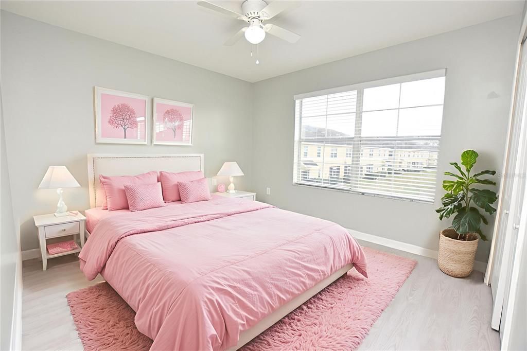 出租: $1,650 (2 贝兹, 2 浴室, 1496 平方英尺)