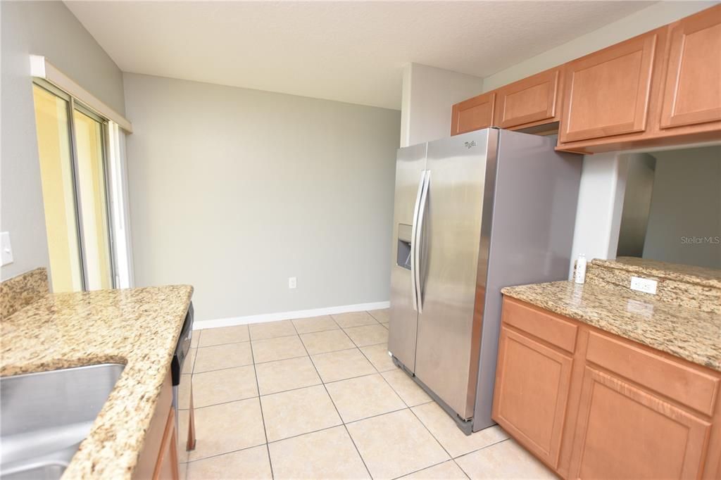 出租: $1,650 (2 贝兹, 2 浴室, 1496 平方英尺)