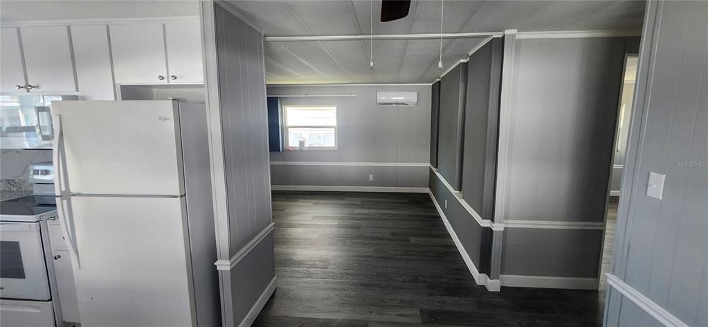 待售: $120,000 (2 贝兹, 1 浴室, 736 平方英尺)