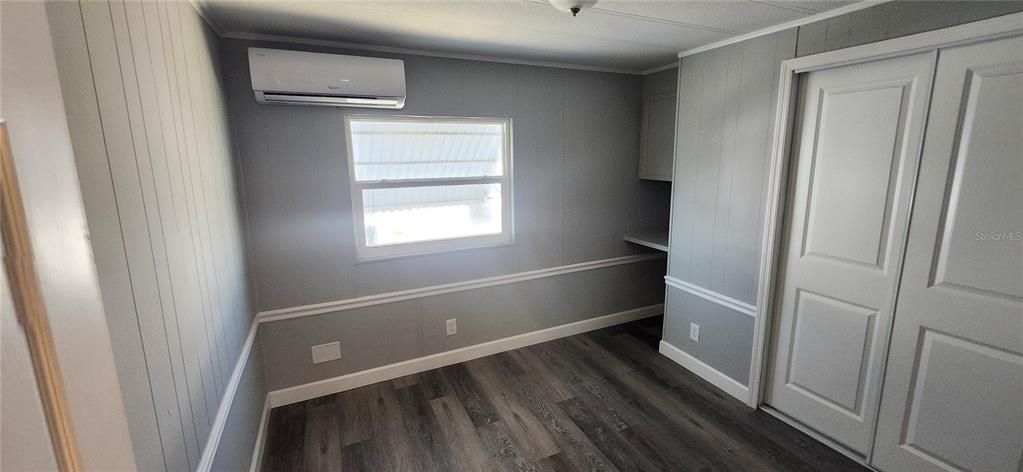 待售: $120,000 (2 贝兹, 1 浴室, 736 平方英尺)