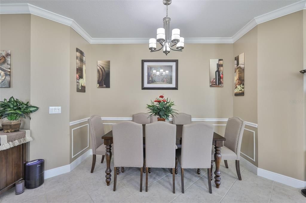 En Venta: $368,000 (2 camas, 2 baños, 1525 Pies cuadrados)