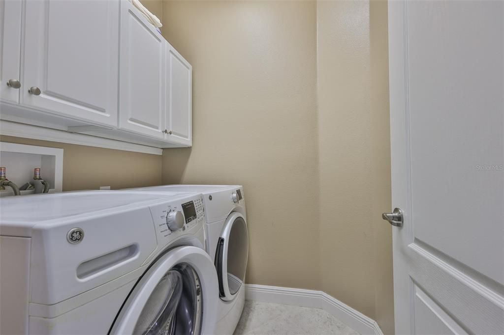 En Venta: $368,000 (2 camas, 2 baños, 1525 Pies cuadrados)