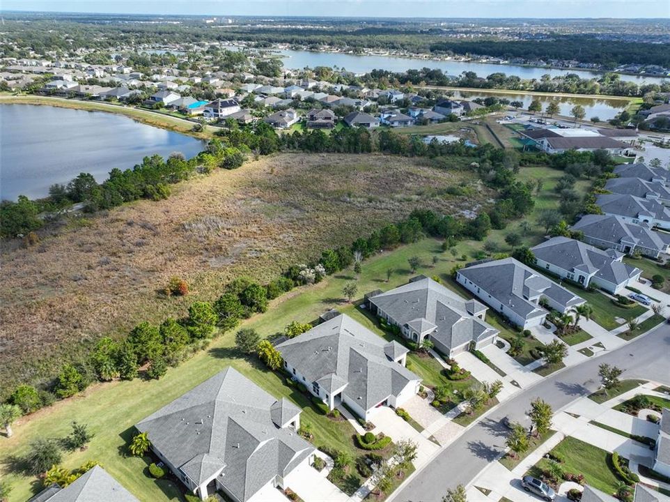 En Venta: $368,000 (2 camas, 2 baños, 1525 Pies cuadrados)