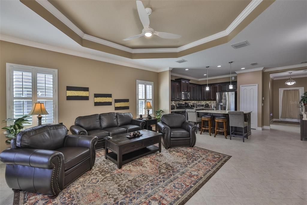 En Venta: $368,000 (2 camas, 2 baños, 1525 Pies cuadrados)