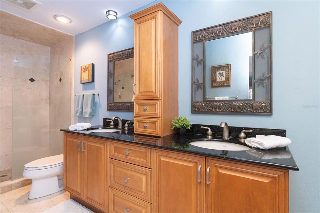 For Sale: $1,675,000 (3 beds, 2 baths, 2166 Square Feet)