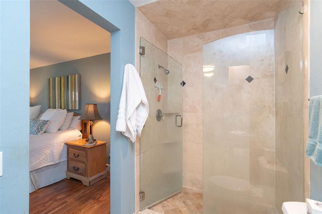 For Sale: $1,675,000 (3 beds, 2 baths, 2166 Square Feet)