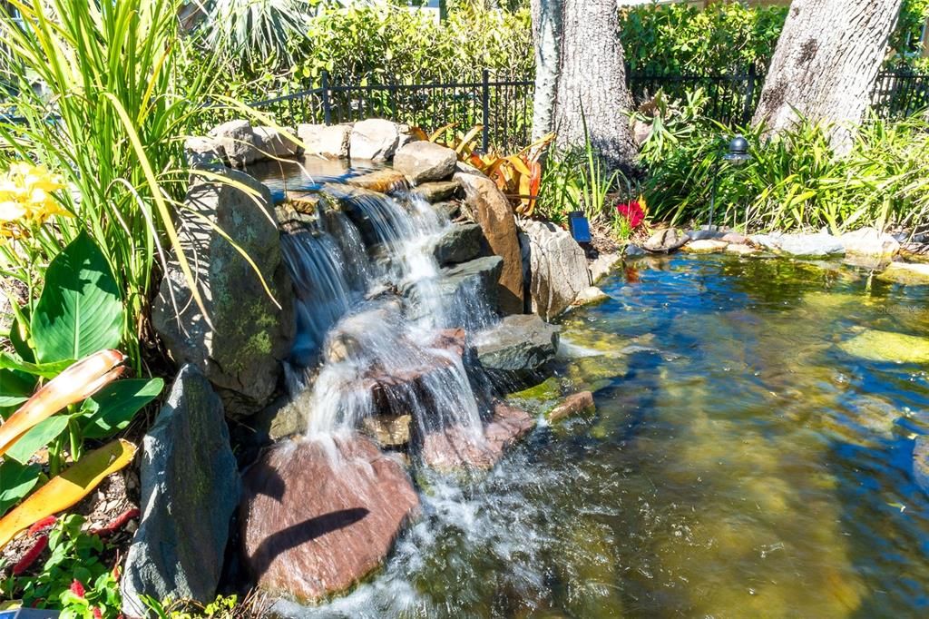 For Sale: $1,675,000 (3 beds, 2 baths, 2166 Square Feet)