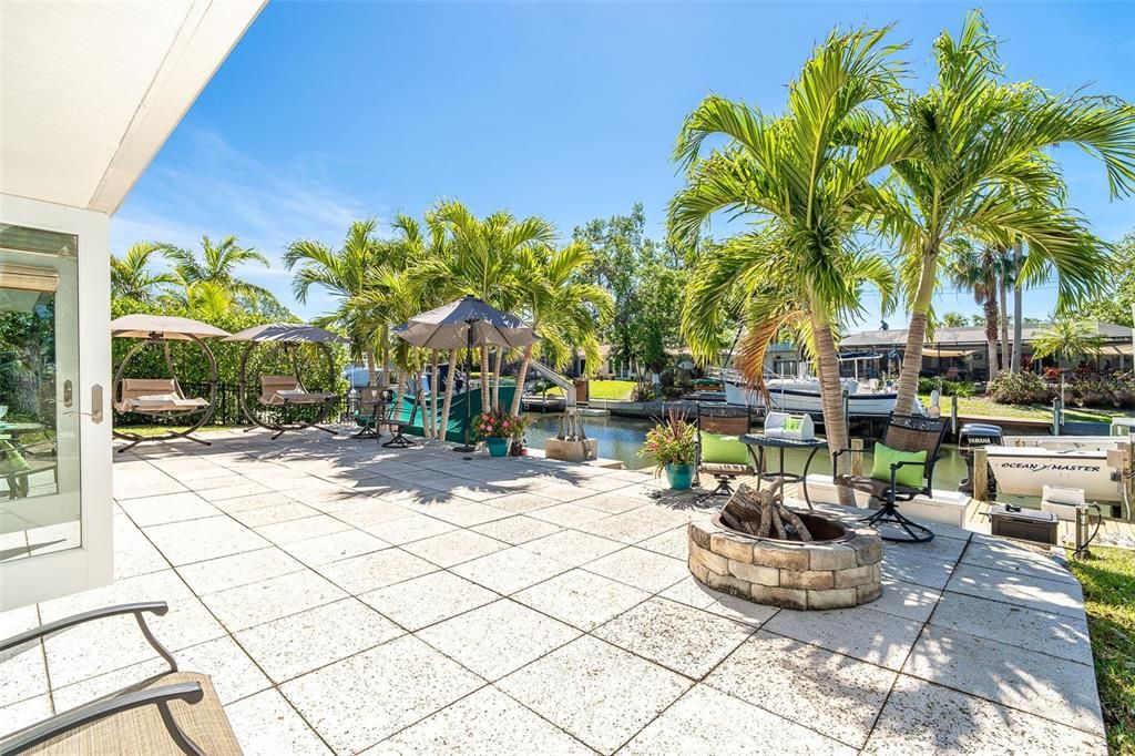 For Sale: $1,675,000 (3 beds, 2 baths, 2166 Square Feet)