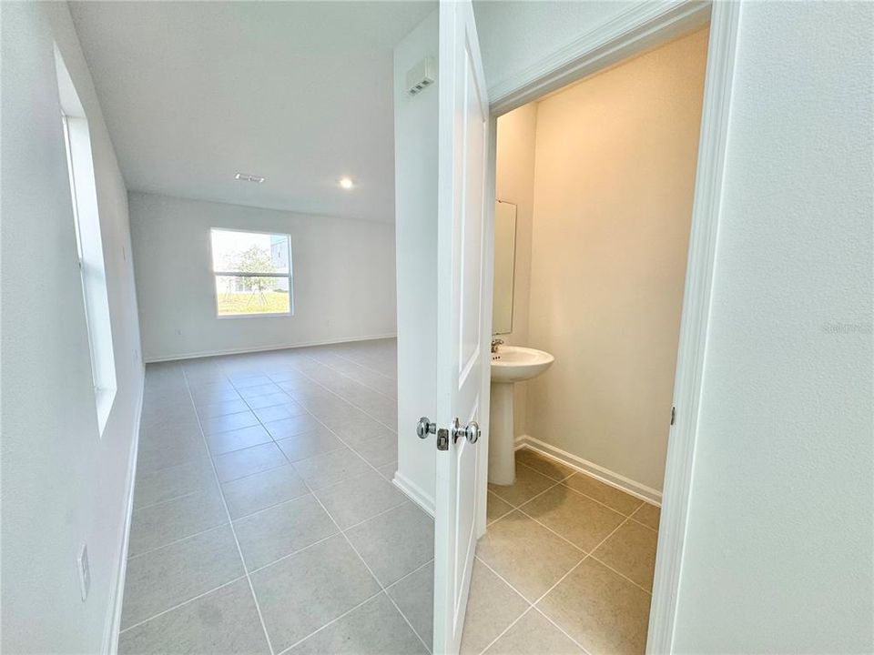 En Renta: $2,000 (4 camas, 2 baños, 1874 Pies cuadrados)