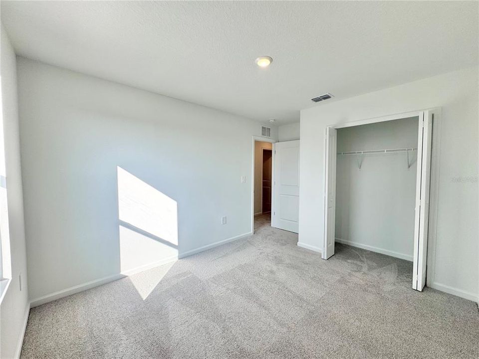 En Renta: $2,000 (4 camas, 2 baños, 1874 Pies cuadrados)