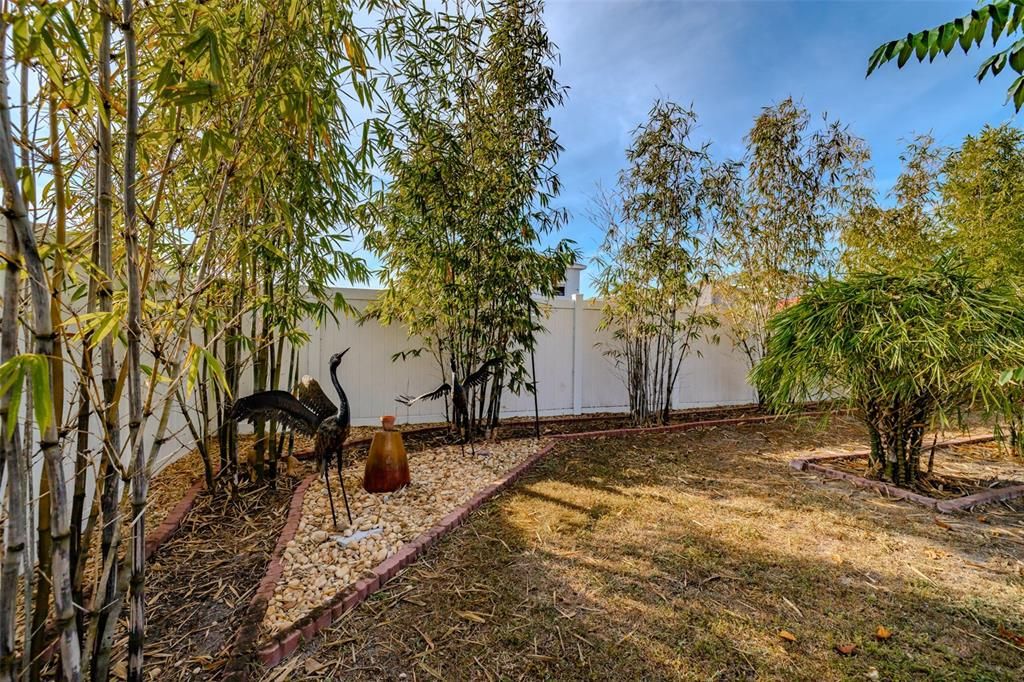 На продажу: $310,000 (3 спален, 2 ванн, 1676 Квадратных фут)