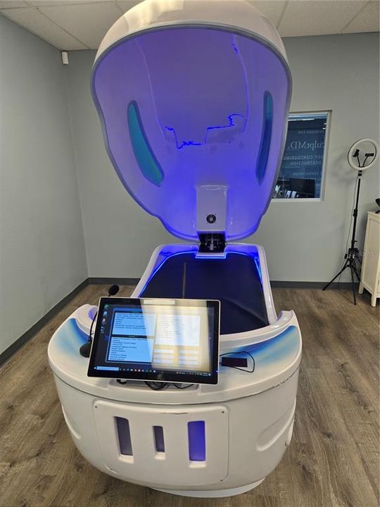 En Venta: $649,000 (0 camas, 0 baños, 2200 Pies cuadrados)