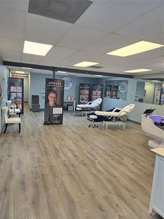 En Venta: $649,000 (0 camas, 0 baños, 2200 Pies cuadrados)