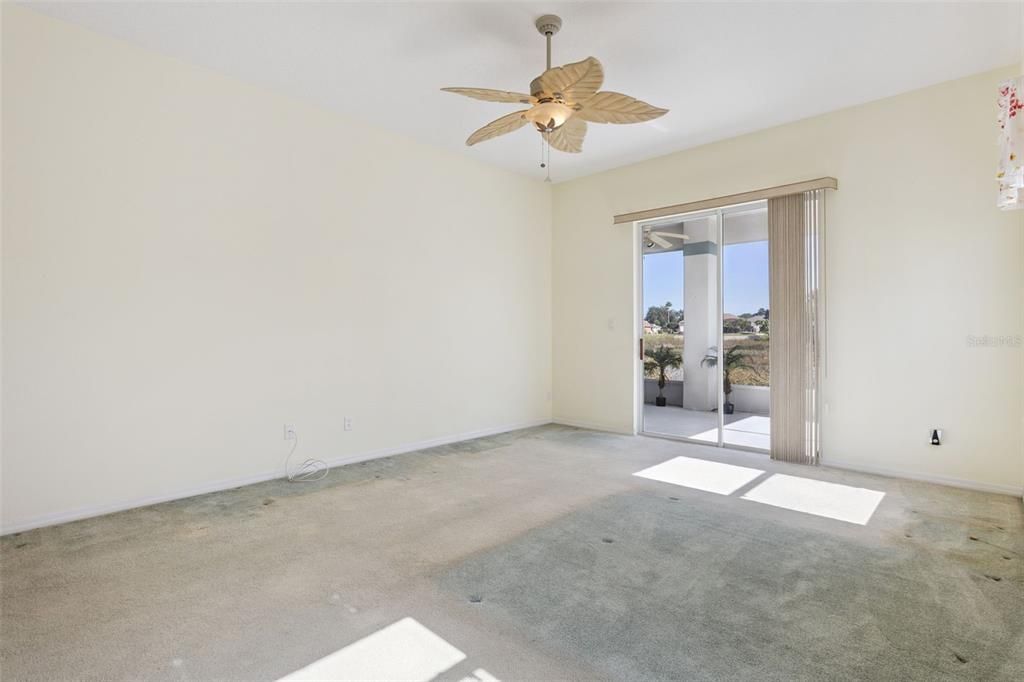 For Sale: $375,000 (3 beds, 2 baths, 2692 Square Feet)