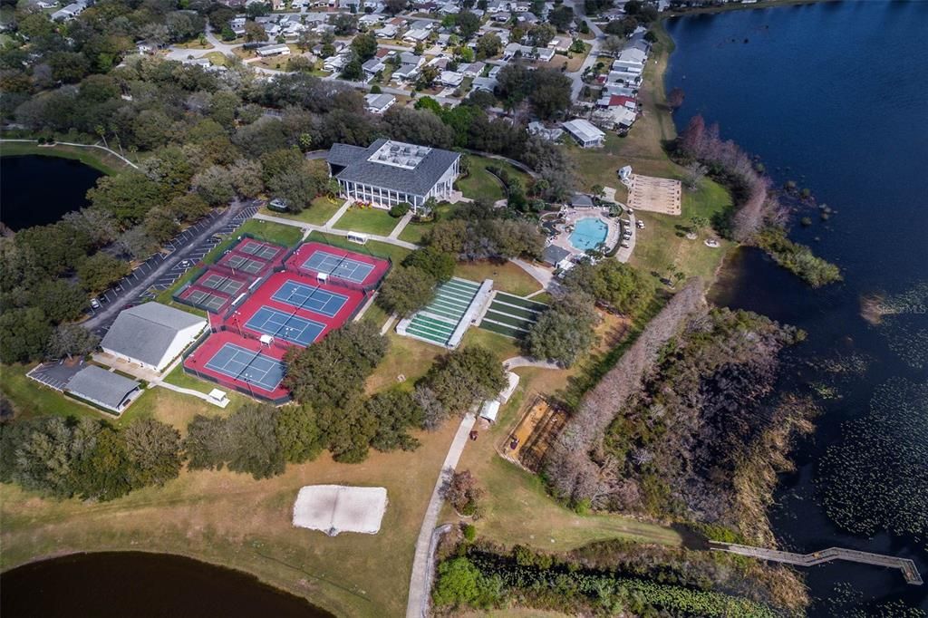 For Sale: $375,000 (3 beds, 2 baths, 2692 Square Feet)