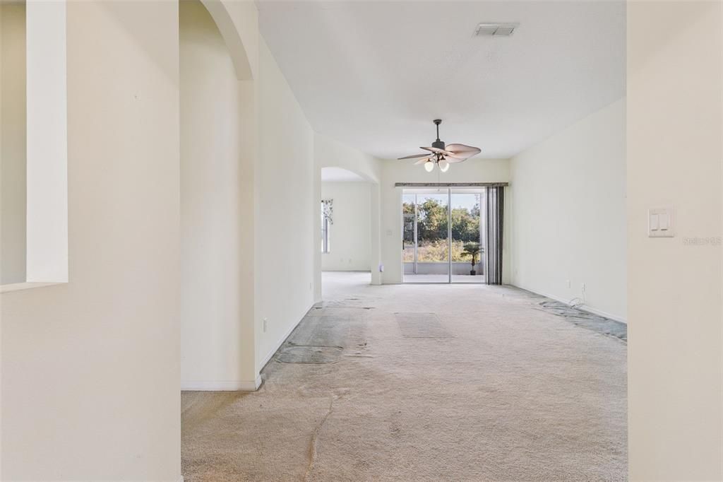 For Sale: $375,000 (3 beds, 2 baths, 2692 Square Feet)