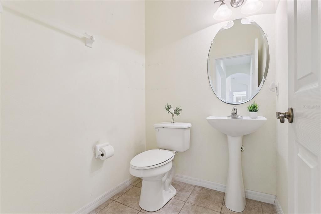 For Sale: $375,000 (3 beds, 2 baths, 2692 Square Feet)