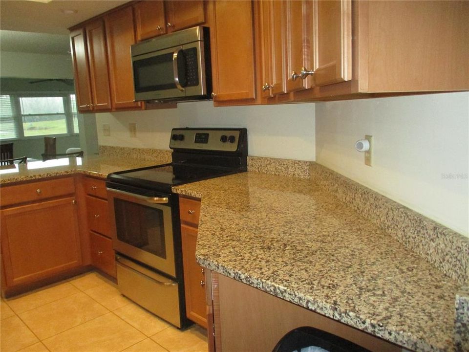 For Rent: $1,850 (2 beds, 2 baths, 1390 Square Feet)