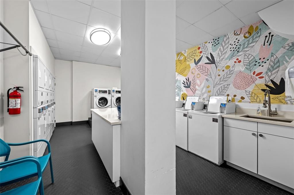 На продажу: $480,000 (2 спален, 2 ванн, 1104 Квадратных фут)