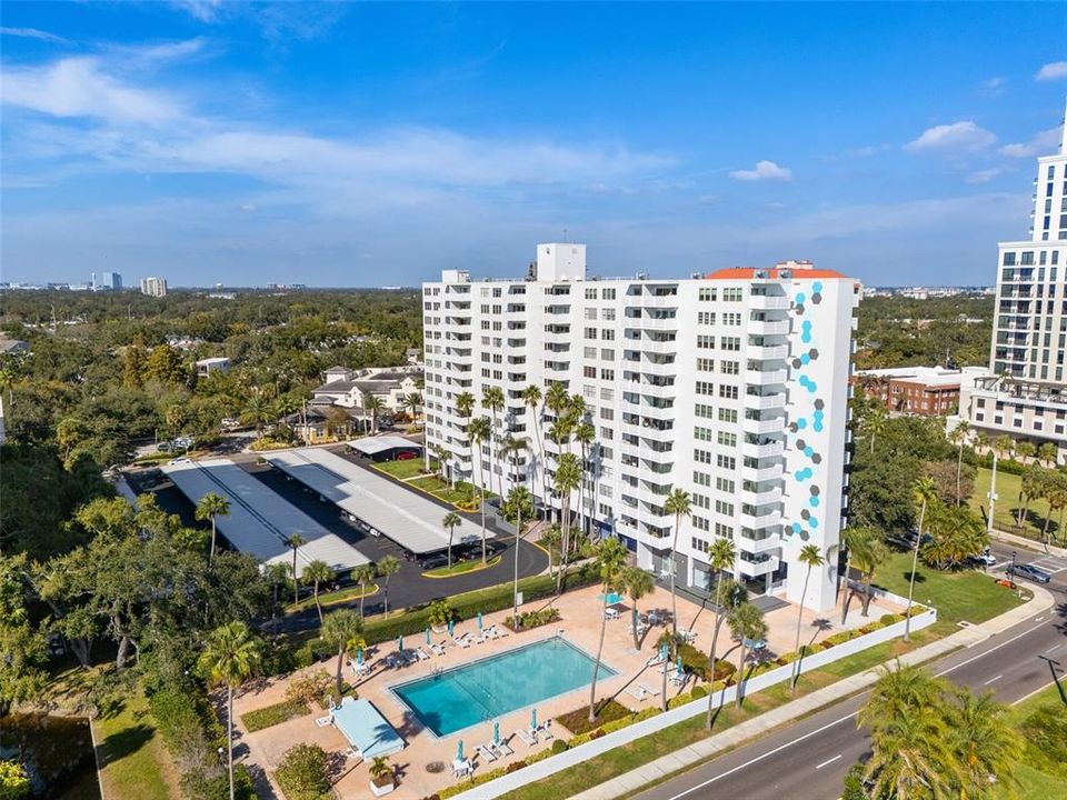 На продажу: $480,000 (2 спален, 2 ванн, 1104 Квадратных фут)