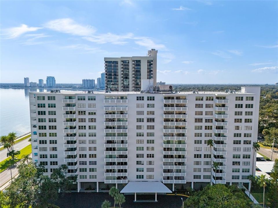 На продажу: $480,000 (2 спален, 2 ванн, 1104 Квадратных фут)