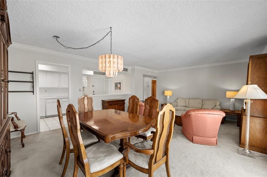 На продажу: $480,000 (2 спален, 2 ванн, 1104 Квадратных фут)