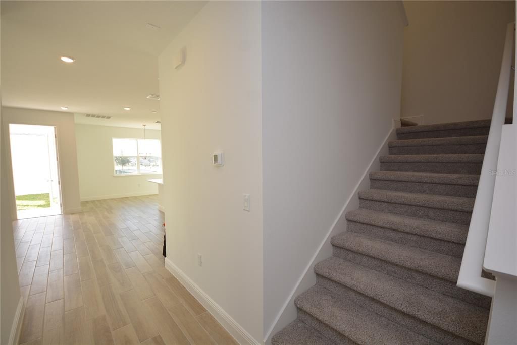 En Renta: $3,200 (4 camas, 3 baños, 2525 Pies cuadrados)