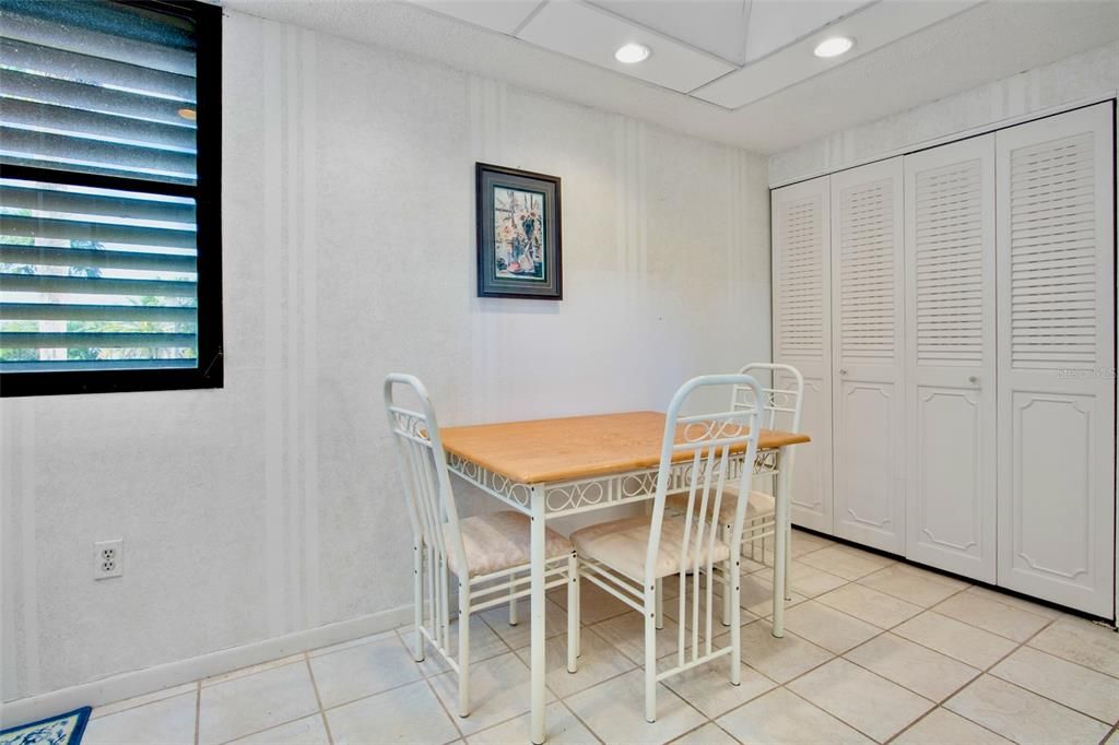 En Venta: $269,000 (2 camas, 2 baños, 1344 Pies cuadrados)